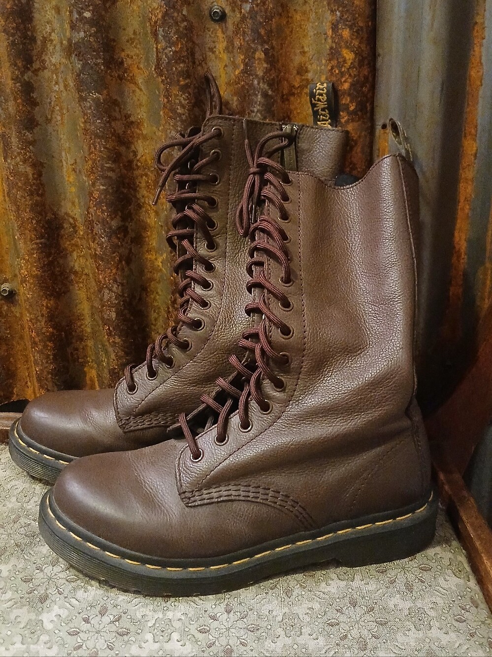 Doc Martens Women's Size 7 Dark Brown Leather Lace-Up High-Top Boots
